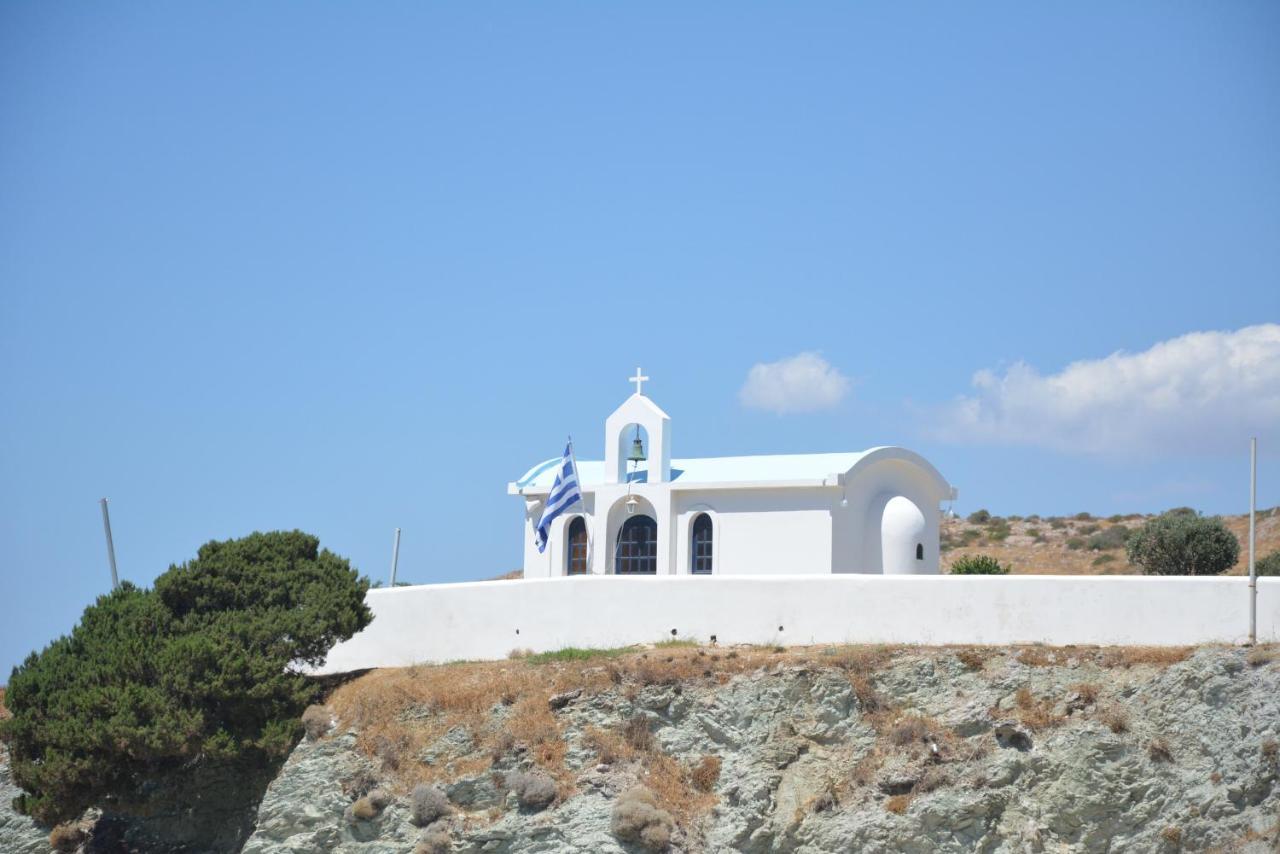 Blue & White Maisonette Over The Sea Near Sounio Sunion Zewnętrze zdjęcie