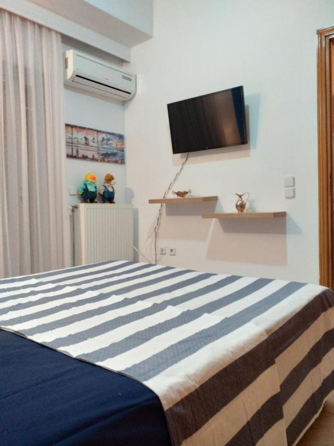 Blue & White Maisonette Over The Sea Near Sounio Sunion Zewnętrze zdjęcie