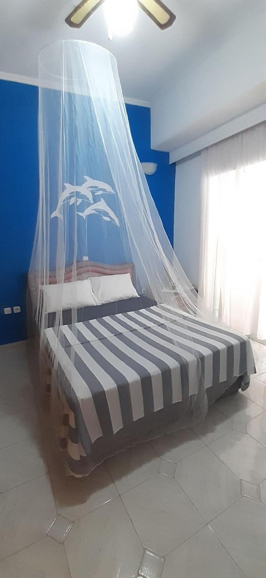 Blue & White Maisonette Over The Sea Near Sounio Sunion Zewnętrze zdjęcie